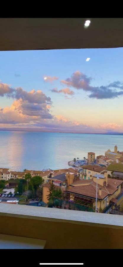 Bilocale Vista Mare Con Posto Auto Apartment Porto Santo Stefano  Bagian luar foto